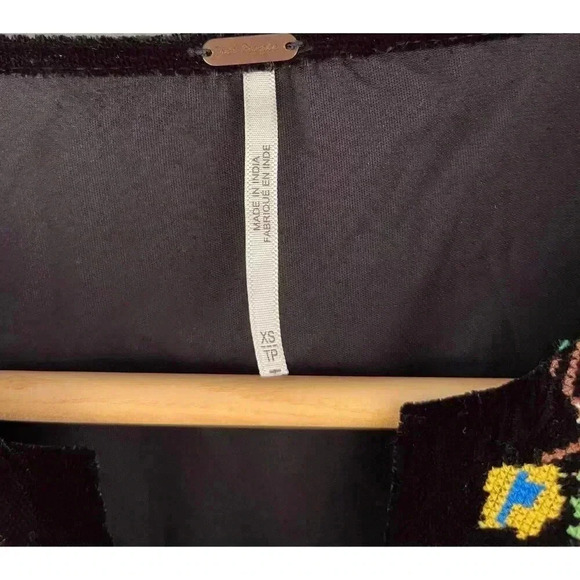 Free People Always Forever Black Velvet Embroidered Tunic Dress XS Oversized - Picture 4 of 12